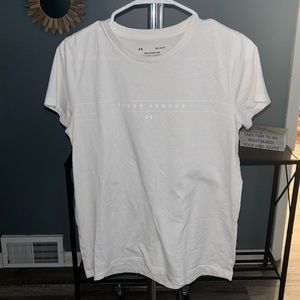 Women’s Short Sleeve Top